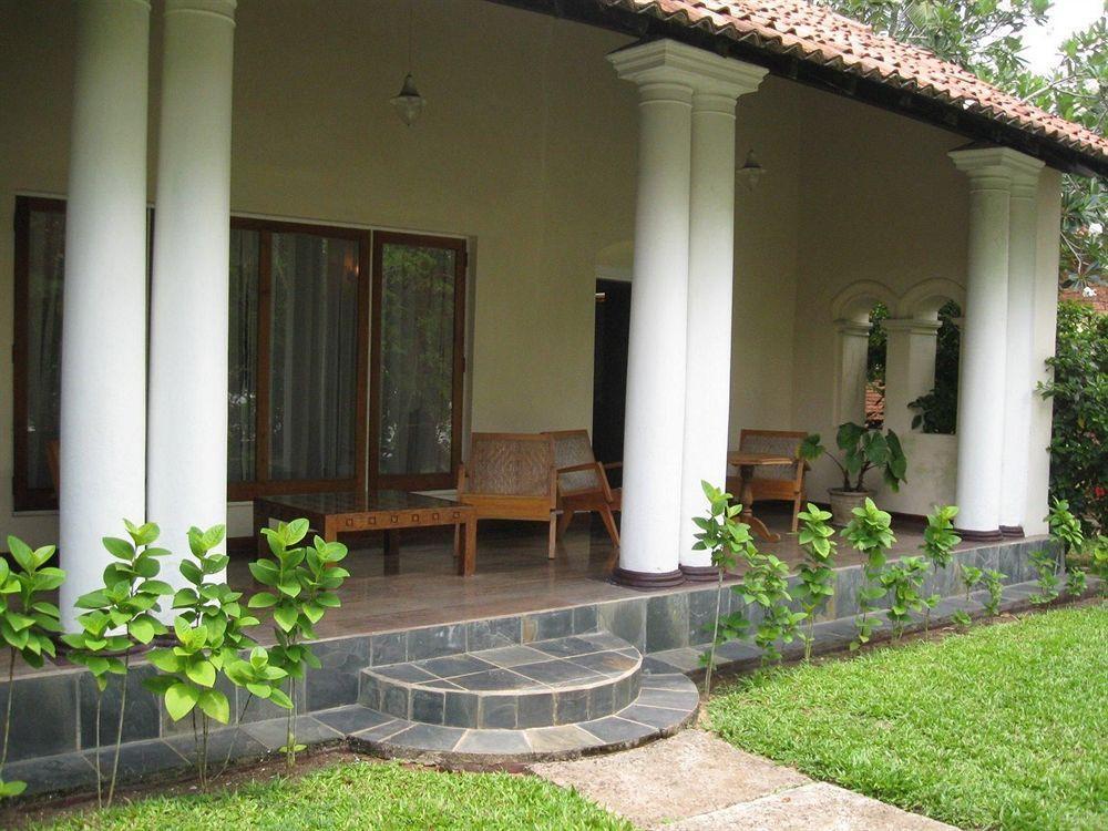 Kosgoda Beach Resort Екстериор снимка